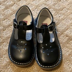 L’amour Black Leather Shoes